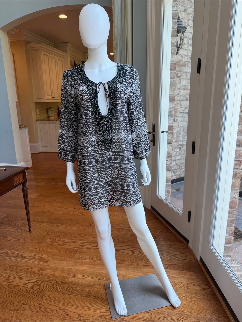 Just class Black & White Geometric Tie-Neck cover up with Green Beaded Detail